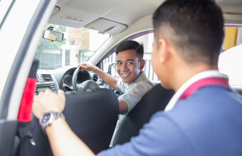 uu diem khi thue xe dua don da nang gia re tai dich vu taxi